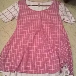 Xs Lularoe shirt